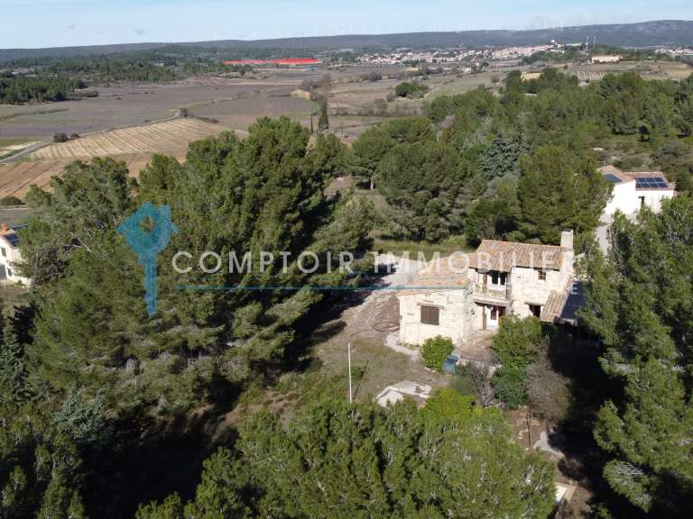 Maison Villeveyrac - 7 chambres - 311m²