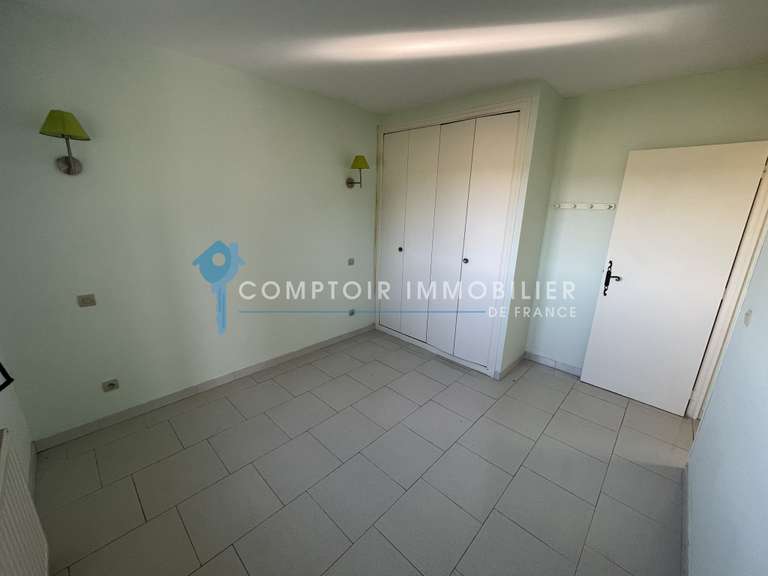 Maison Villeveyrac - 7 chambres - 311m²