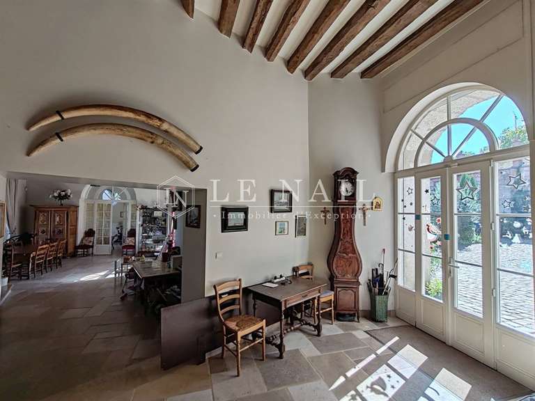 Propriété Villiers-sur-Orge - 10 chambres - 625m²