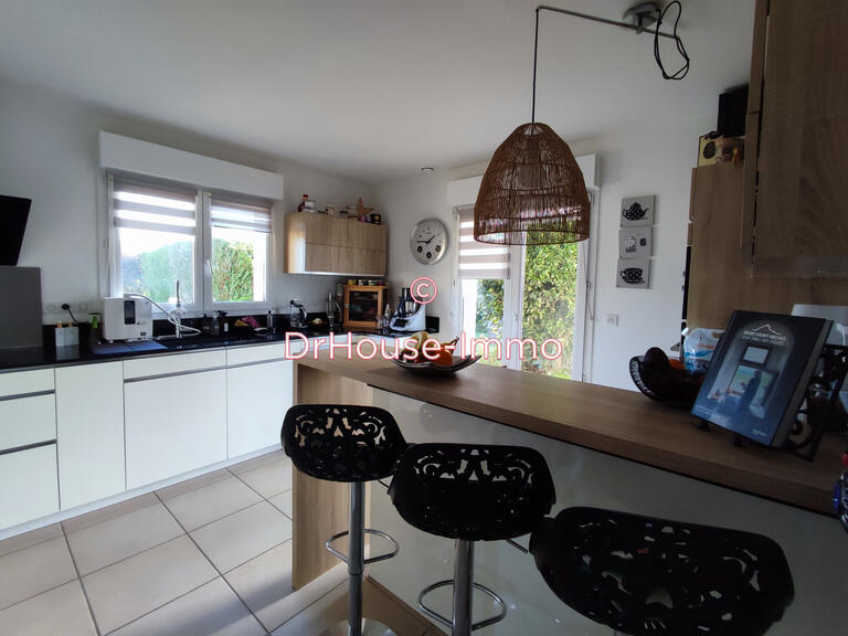 Villa Villons-les-Buissons - 4 chambres - 212m²