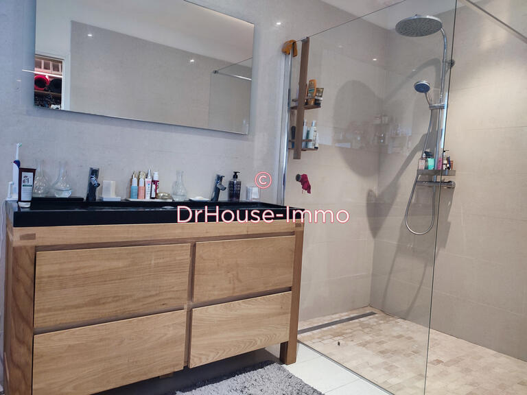 Villa Villons-les-Buissons - 4 chambres - 212m²
