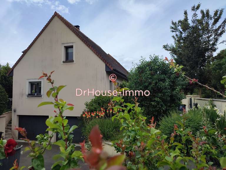 Villa Villons-les-Buissons - 4 bedrooms - 212m²