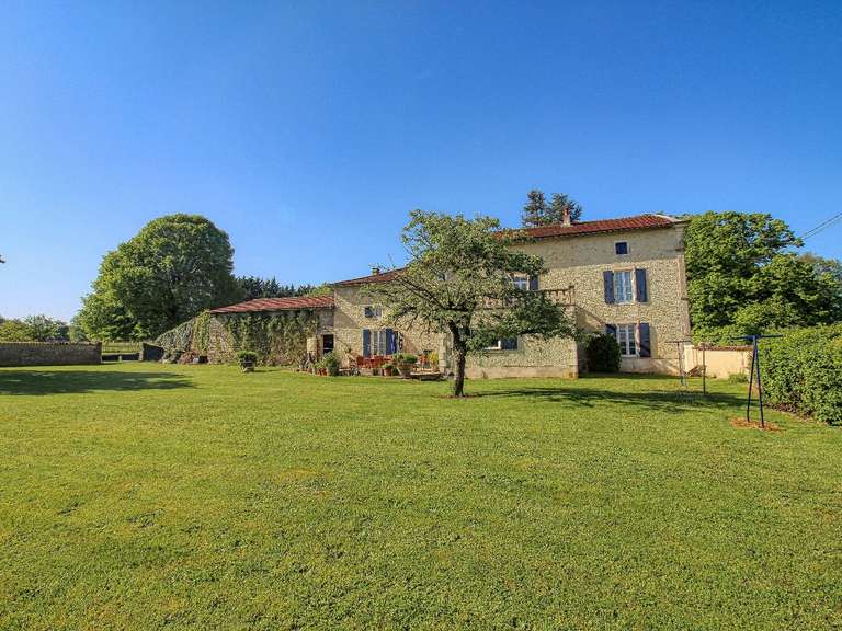 Maison Vinax - 15 chambres - 880m²