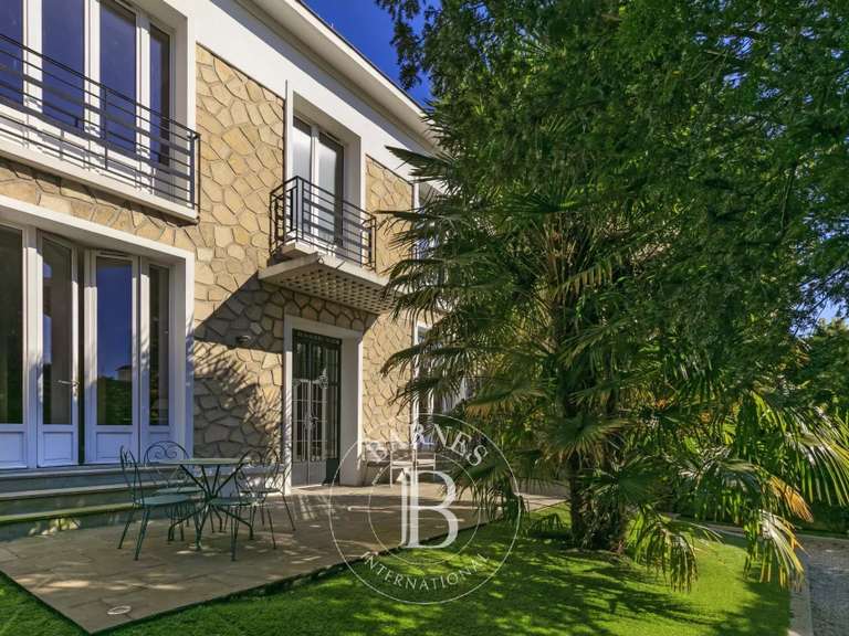 Maison Vincennes - 6 chambres - 444m²