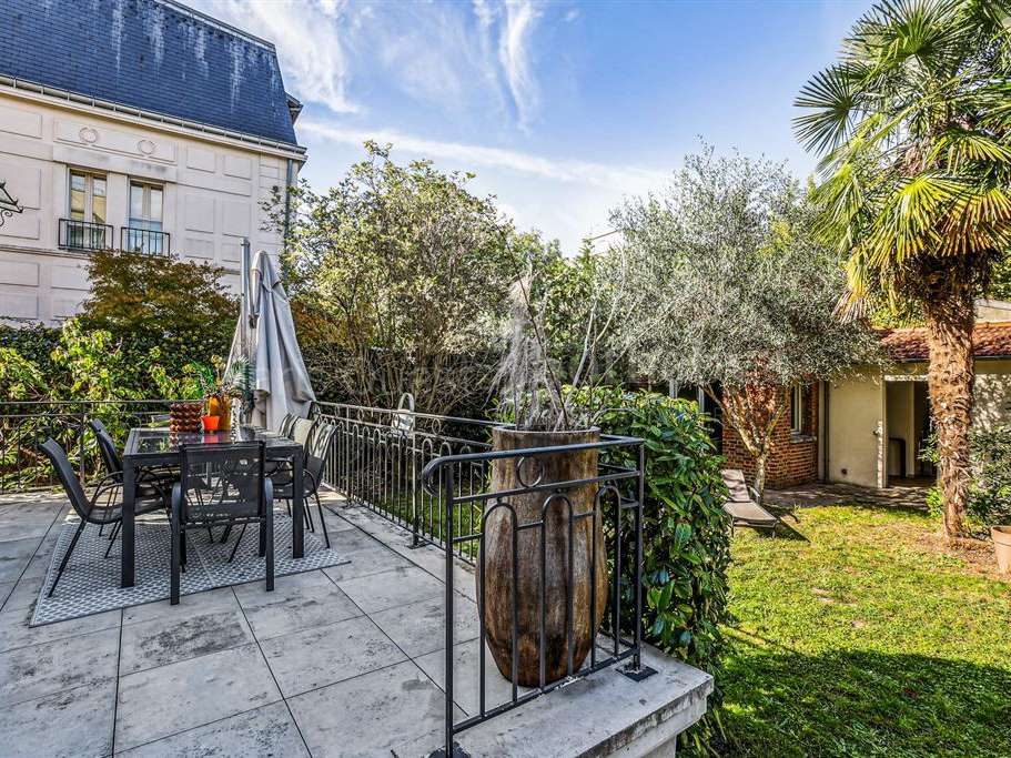 House Vincennes