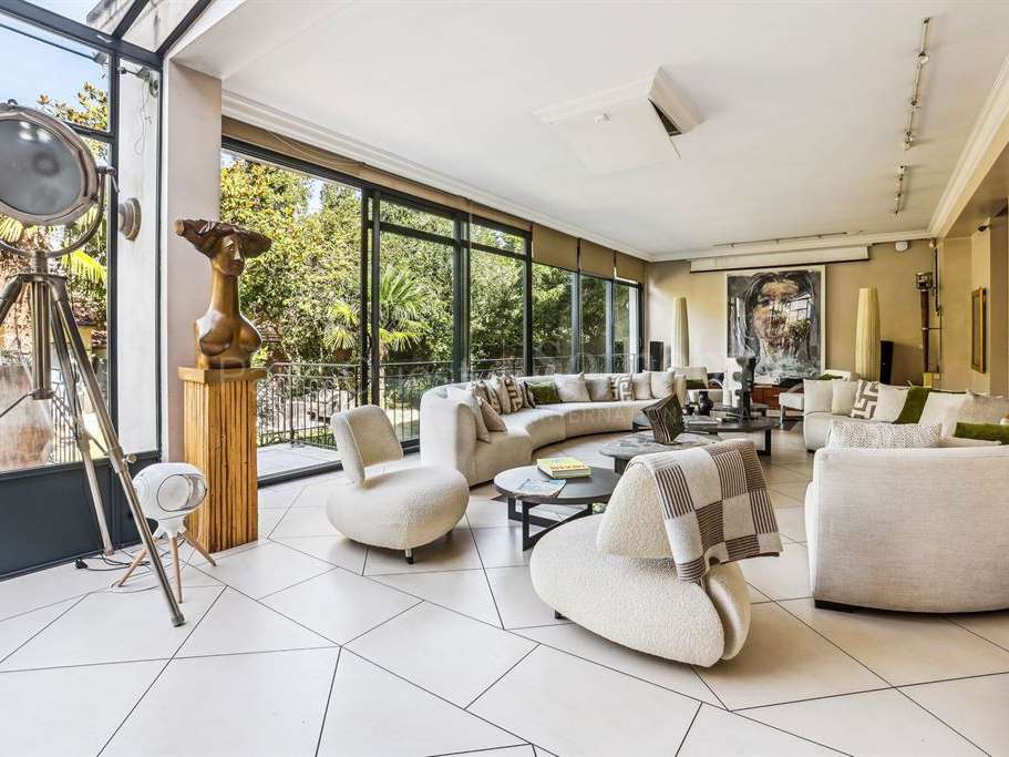House Vincennes