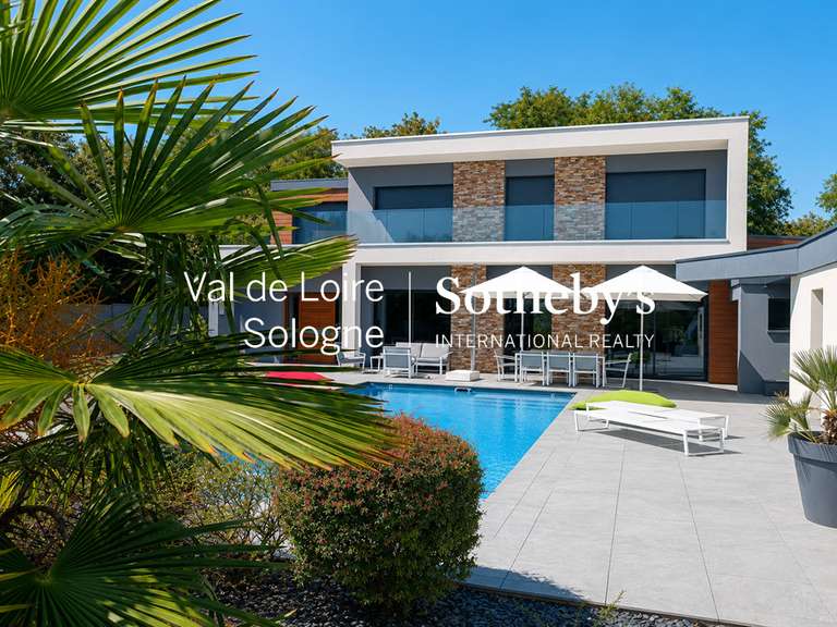 Maison Vineuil - 6 chambres - 259m²