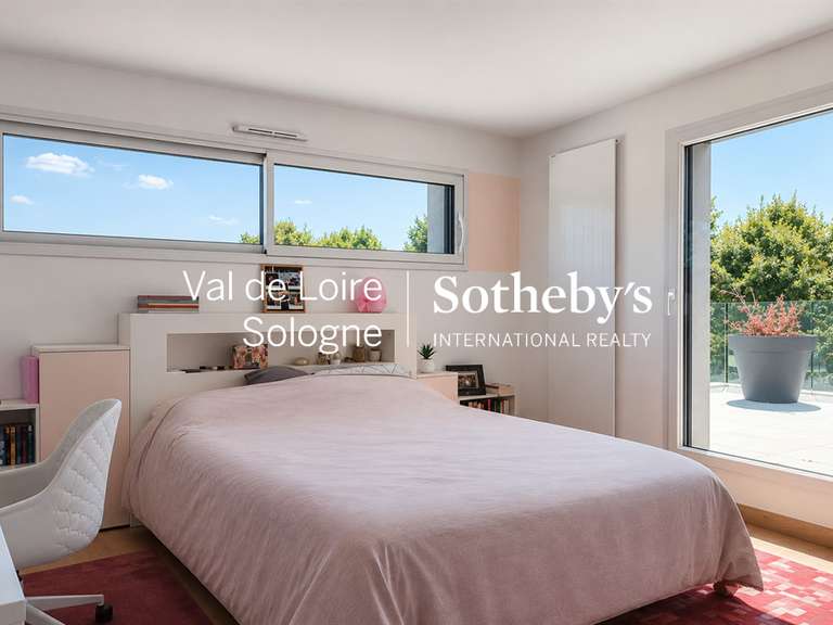 Maison Vineuil - 6 chambres - 259m²