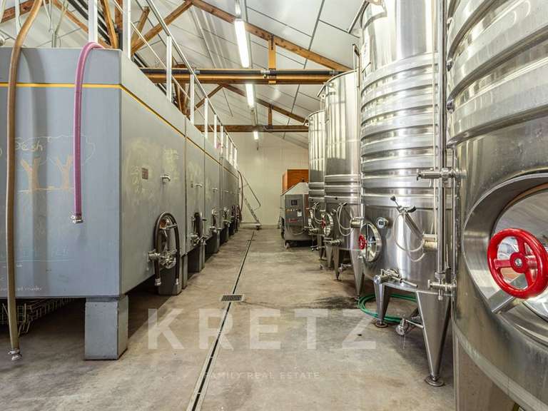 Domaine viticole Vinsobres - 10 chambres - 575m²