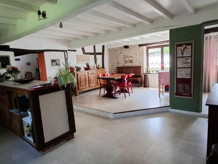 House Viriat - 9 bedrooms