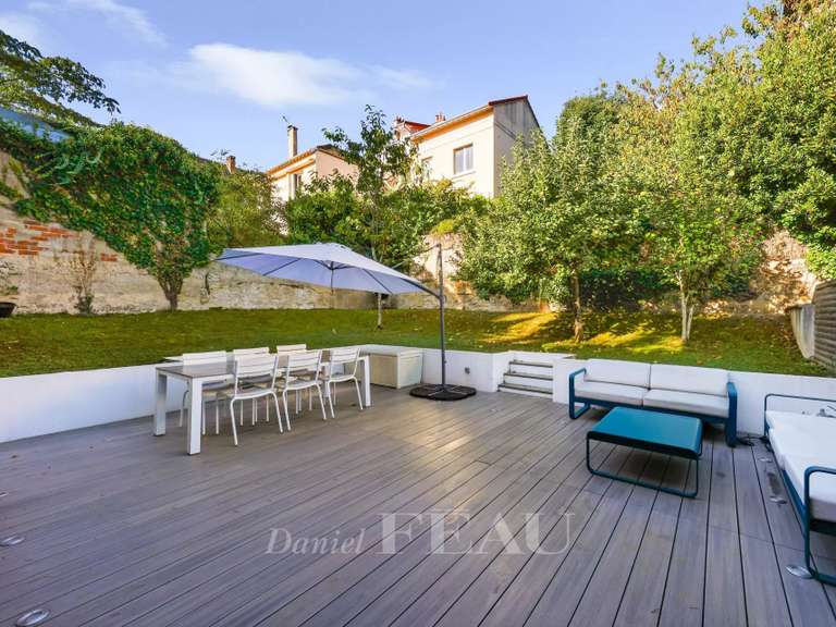 Appartement Viroflay - 3 chambres - 193m²