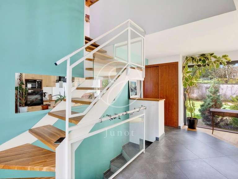 Maison Viroflay - 6 chambres - 207m²