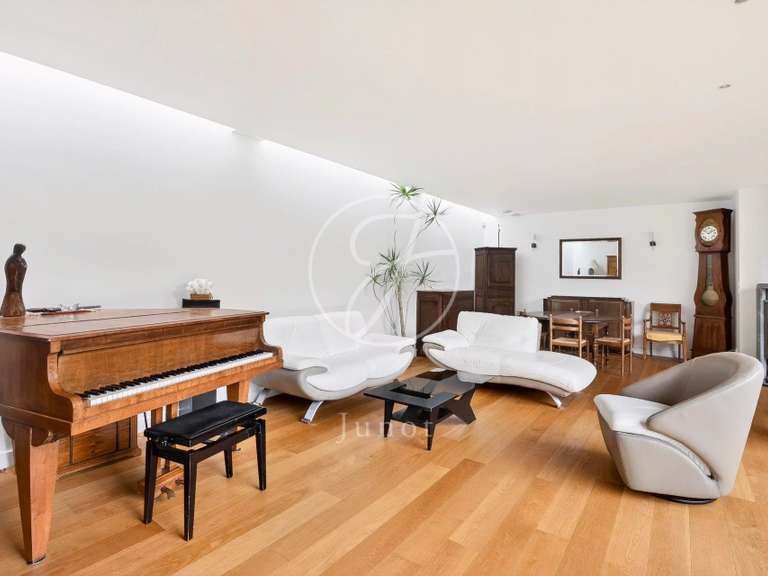 Maison Viroflay - 6 chambres - 207m²