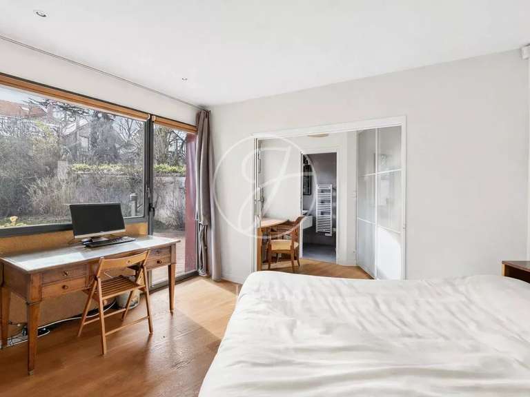 Maison Viroflay - 6 chambres - 207m²