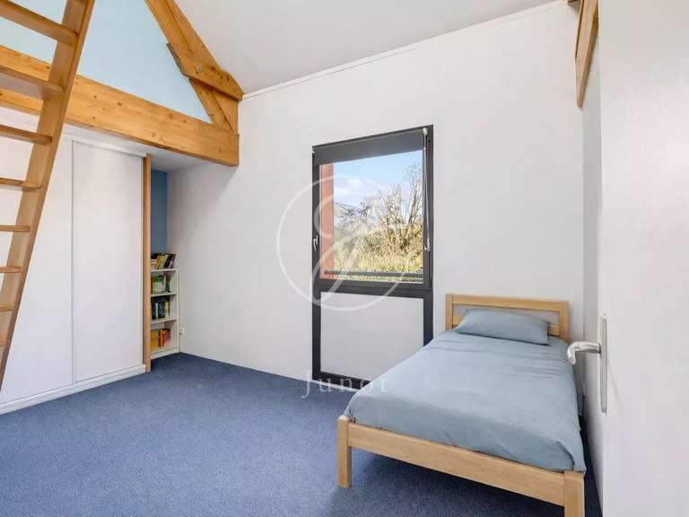 Maison Viroflay - 6 chambres - 207m²