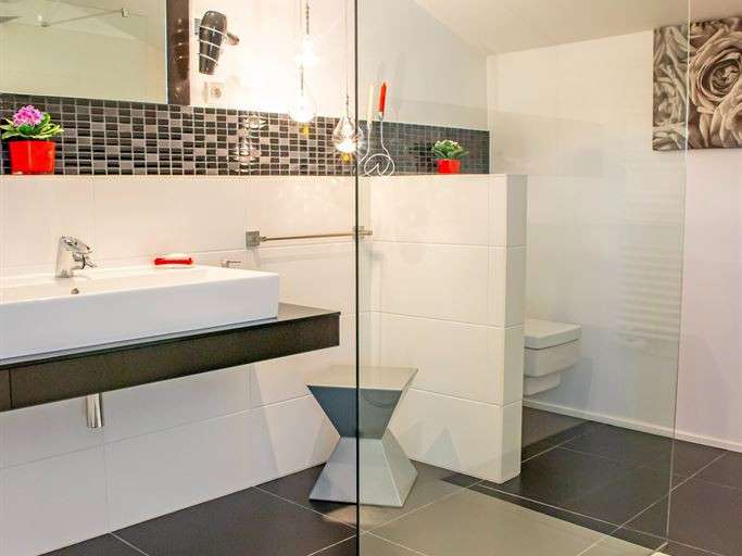 Maison Visan - 5 chambres - 297m²