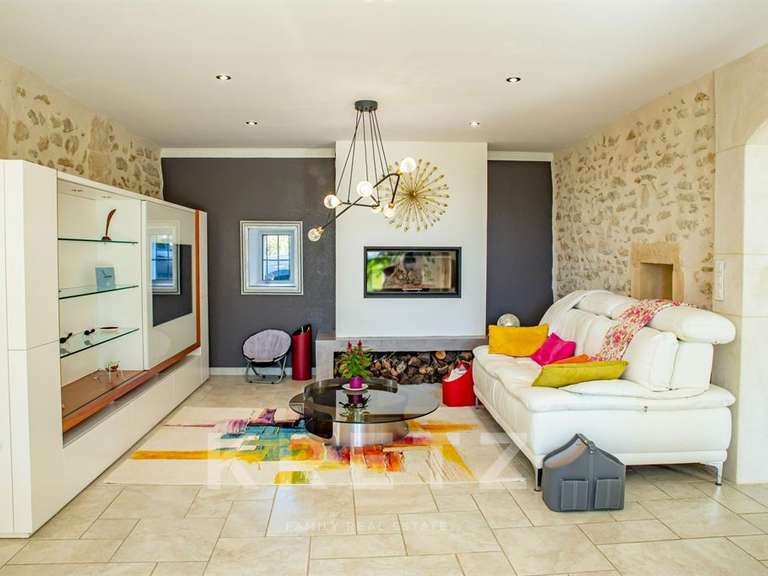 Maison Visan - 5 chambres - 297m²