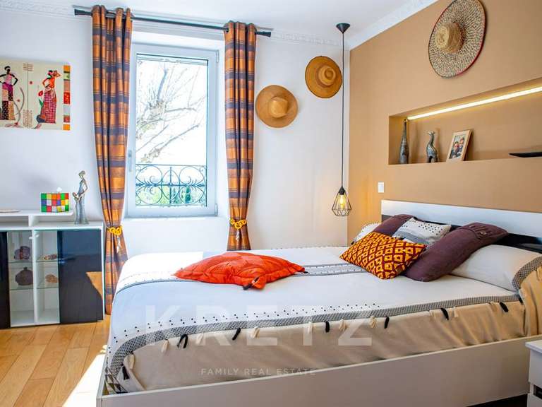 Maison Visan - 5 chambres - 297m²