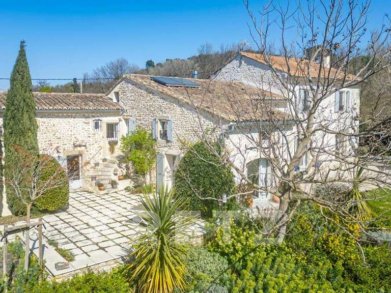 Maison Visan - 5 chambres - 297m²