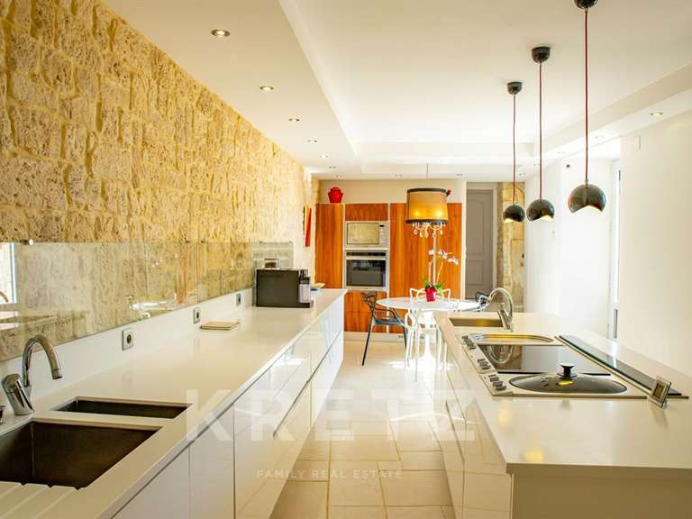 Maison Visan - 5 chambres - 297m²