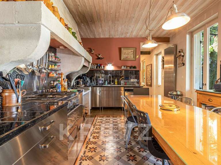 Maison Visan - 5 chambres - 425m²