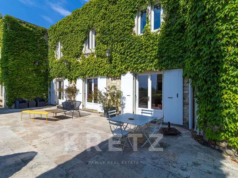 Maison Visan - 5 chambres - 425m²