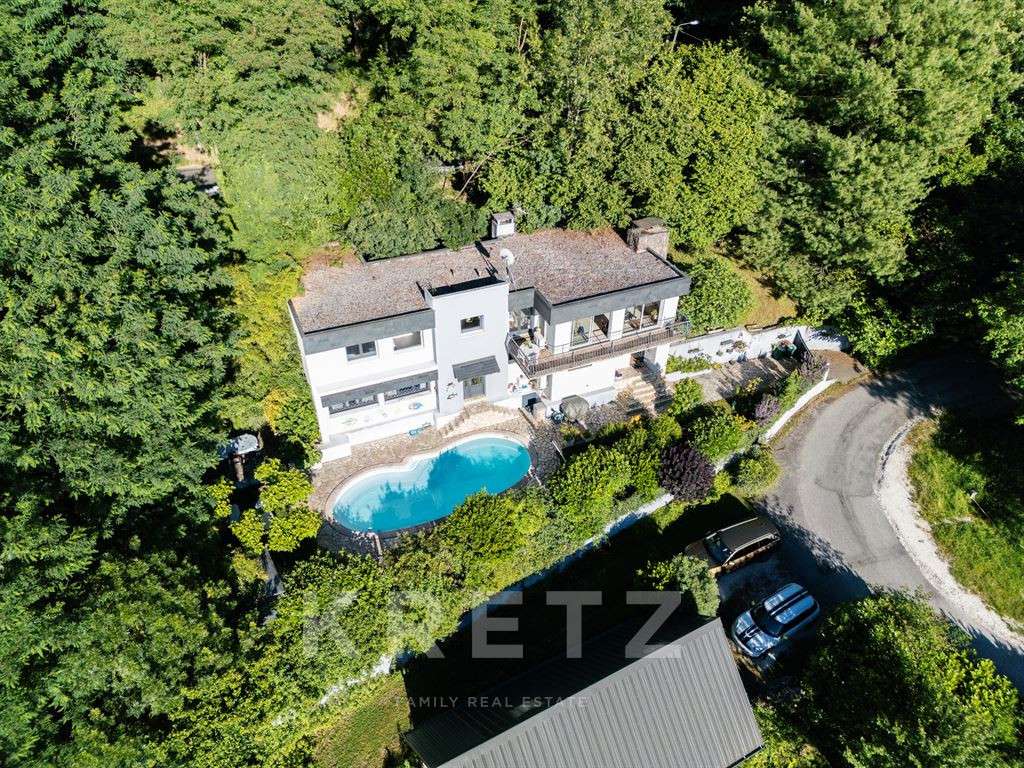 House Viviers-du-Lac