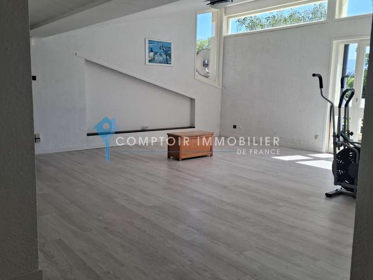 Maison Voiron - 6 chambres - 295m²