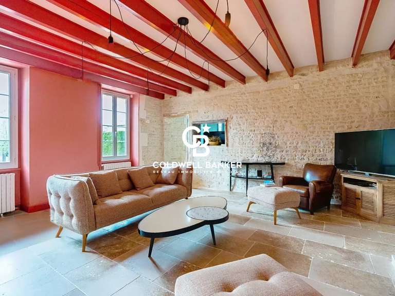 House Vouhé - 6 bedrooms - 332m²