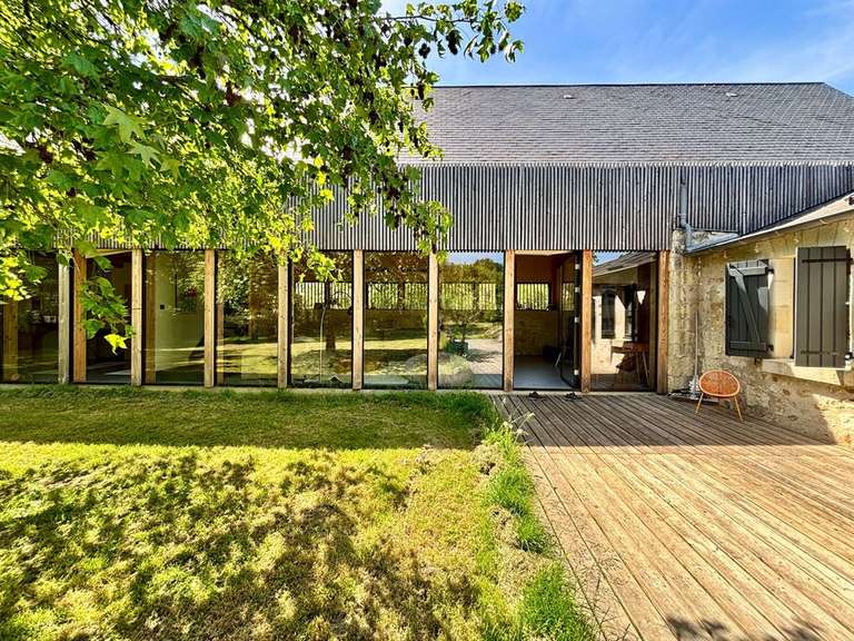 Maison Vouvray - 4 chambres - 203m²