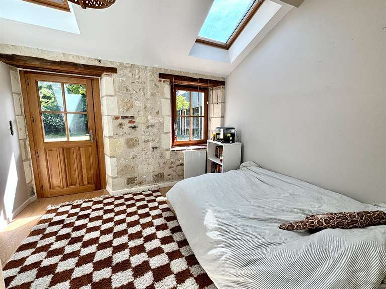 Maison Vouvray - 4 chambres - 203m²