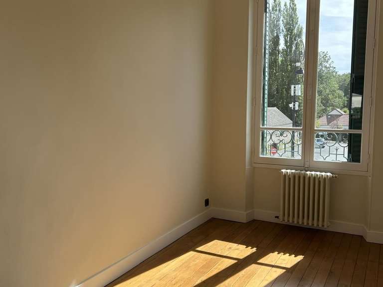 House Vulaines-sur-Seine - 8 bedrooms - 330m²