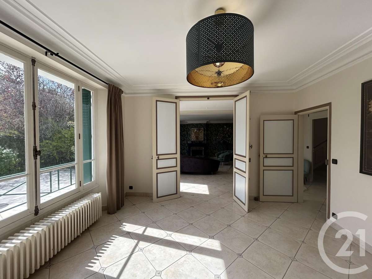 House Vulaines-sur-Seine