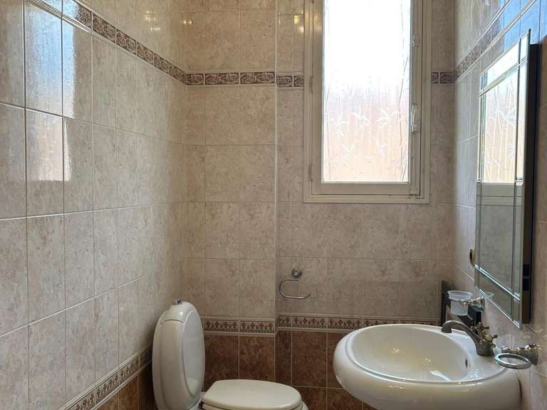 House Vulaines-sur-Seine - 8 bedrooms - 330m²