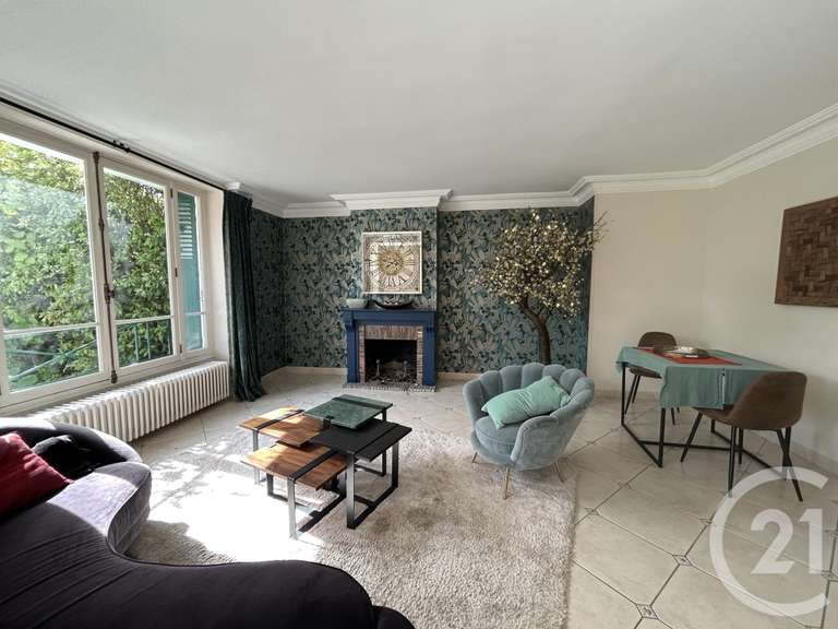House Vulaines-sur-Seine - 8 bedrooms - 330m²