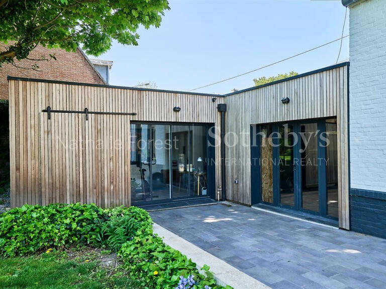 Maison Wambrechies - 5 chambres - 300m²
