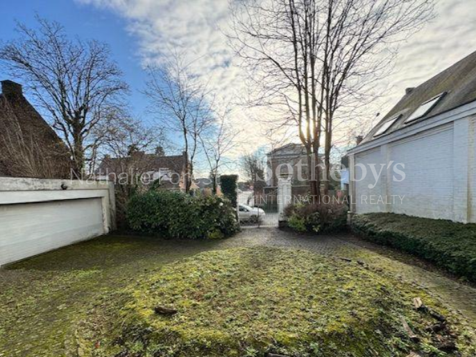 Maison Wambrechies - 3 chambres - 240m²