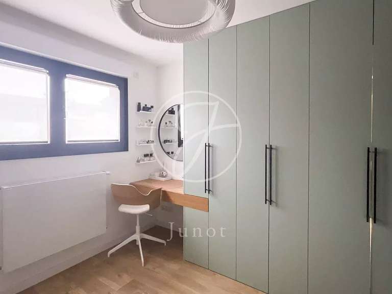 Maison Wambrechies - 4 chambres - 220m²