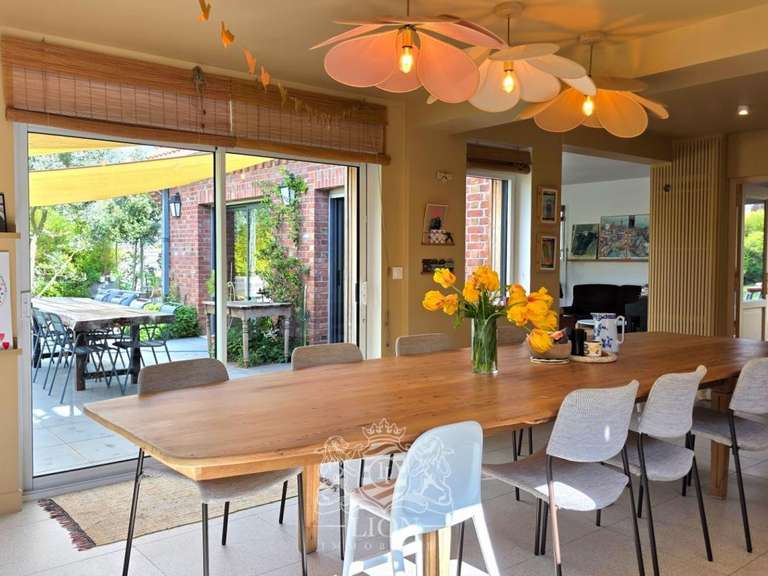 Maison Wambrechies - 5 chambres - 182m²