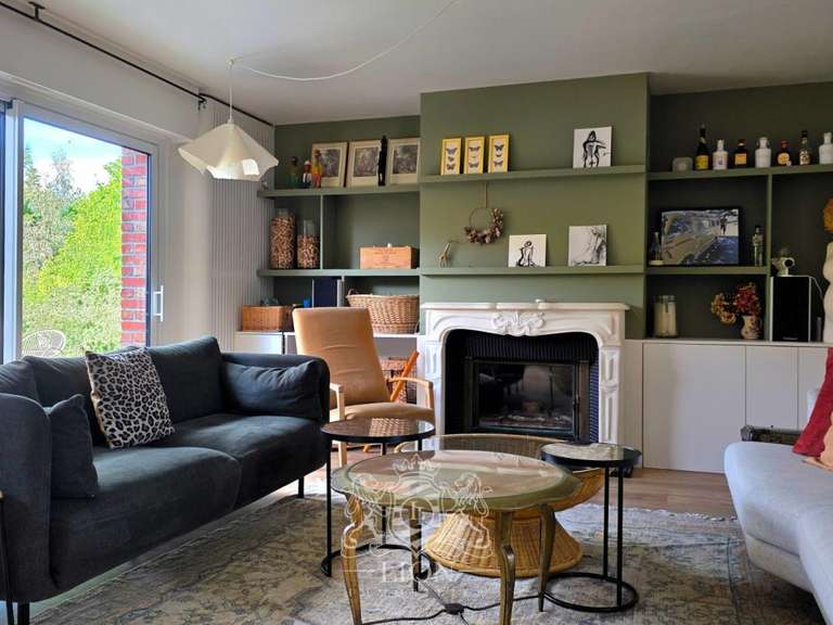 Maison Wambrechies - 5 chambres - 182m²