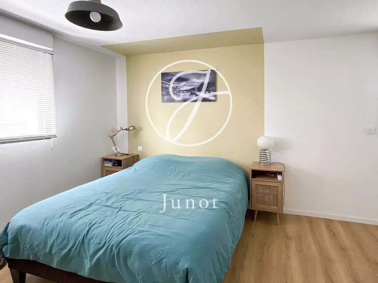 Maison Wambrechies - 4 chambres - 192m²