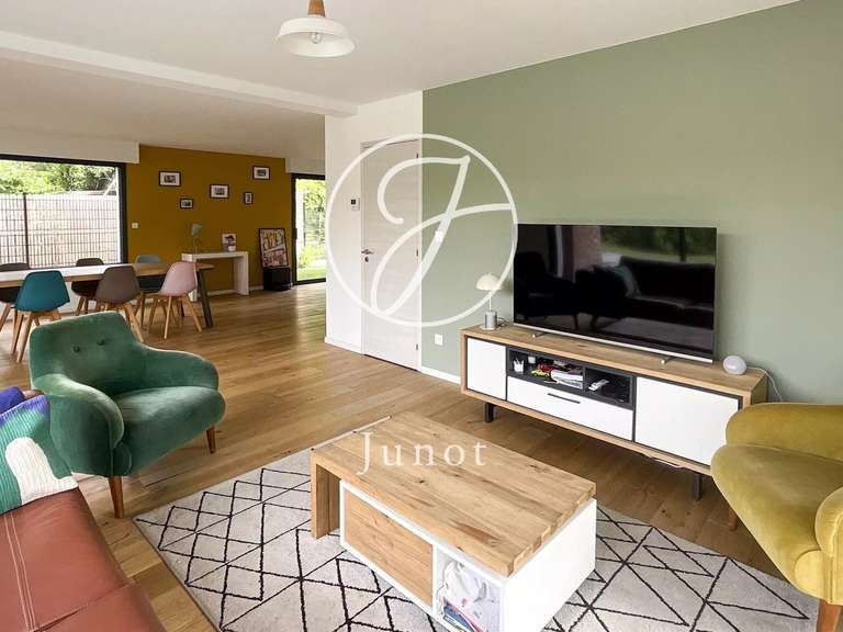 Maison Wambrechies - 4 chambres - 192m²