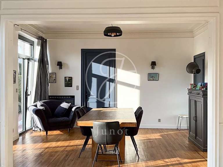 House Wasquehal - 5 bedrooms - 328m²