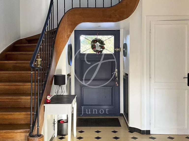 House Wasquehal - 5 bedrooms - 328m²