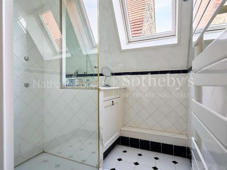 Maison Wasquehal - 4 chambres - 207m²