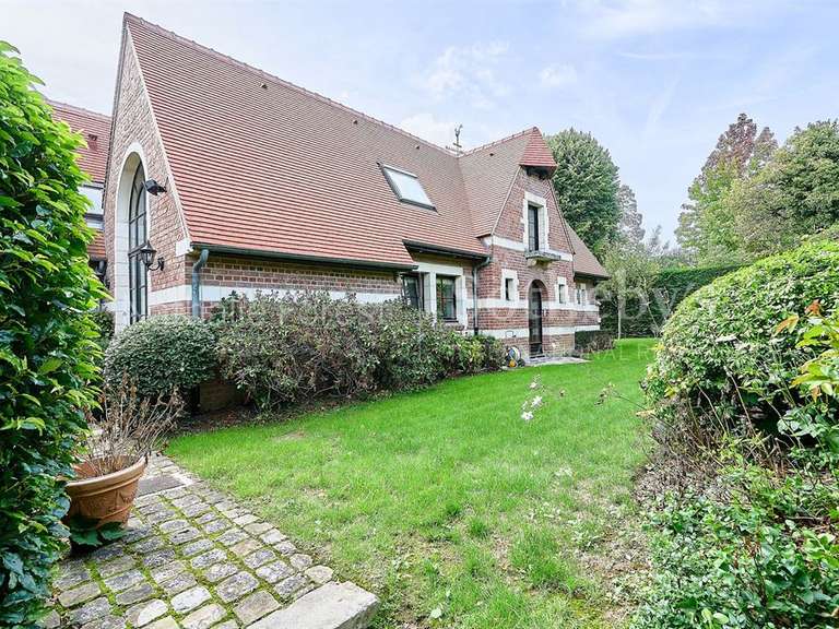 Maison Wasquehal - 4 chambres - 207m²
