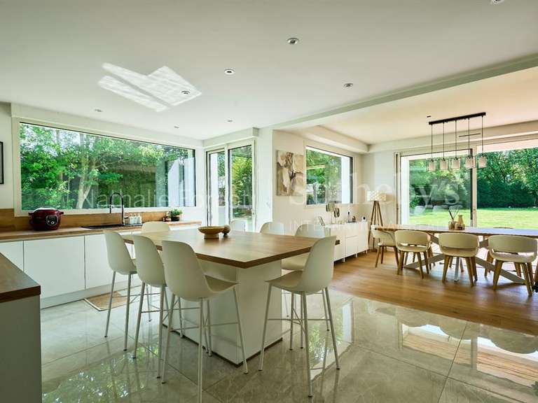 House Wattignies - 4 bedrooms - 255m²