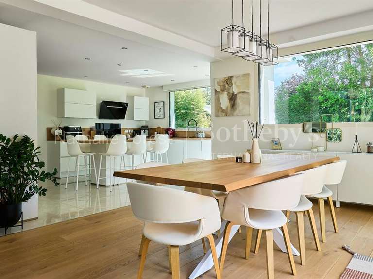 House Wattignies - 4 bedrooms - 255m²