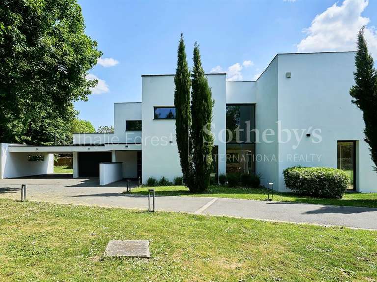 House Wattignies - 4 bedrooms - 255m²