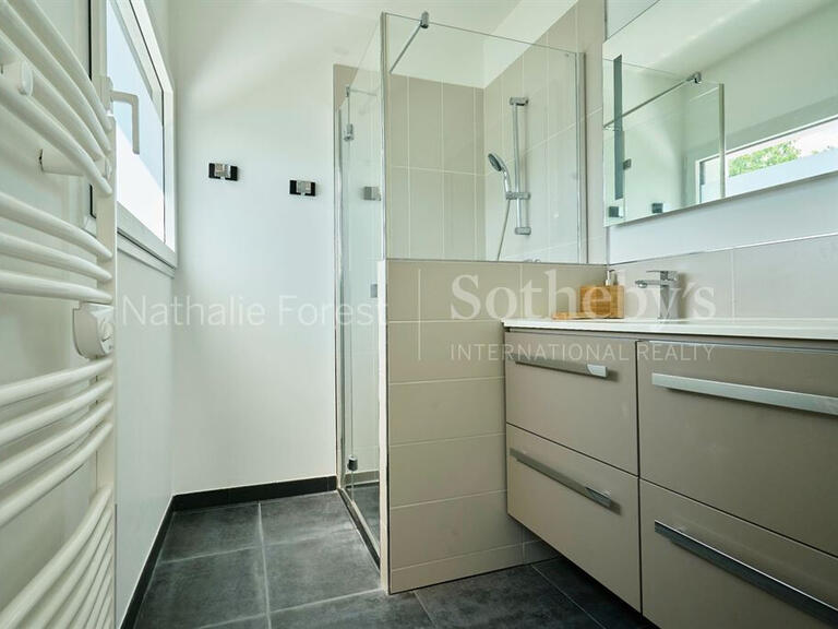 Maison Wattignies - 4 chambres - 255m²